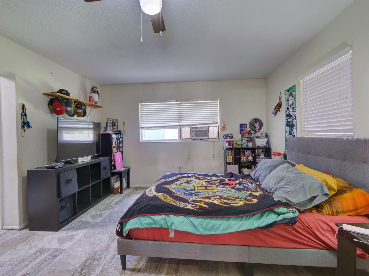 Image 11 of 27 For 31126 Prestwick Avenue