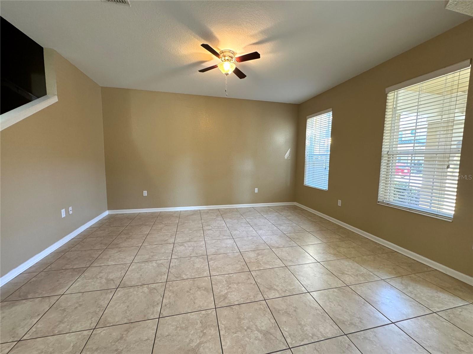 Image 4 of 22 For 7752 Moser Avenue