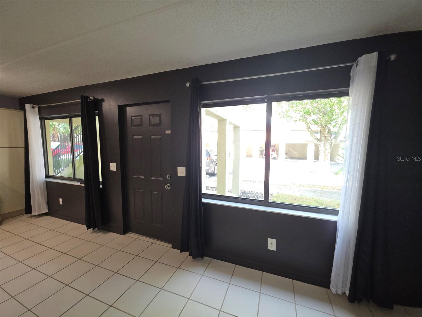 Image 14 of 68 For 1601 Big Tree Rd  901