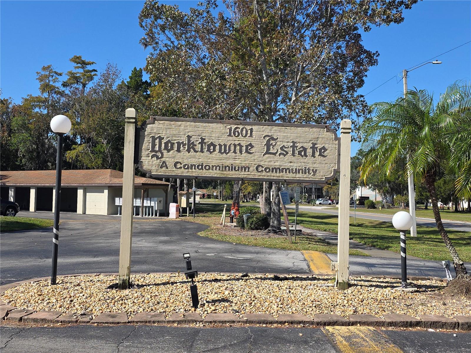 Image 61 of 68 For 1601 Big Tree Rd  901