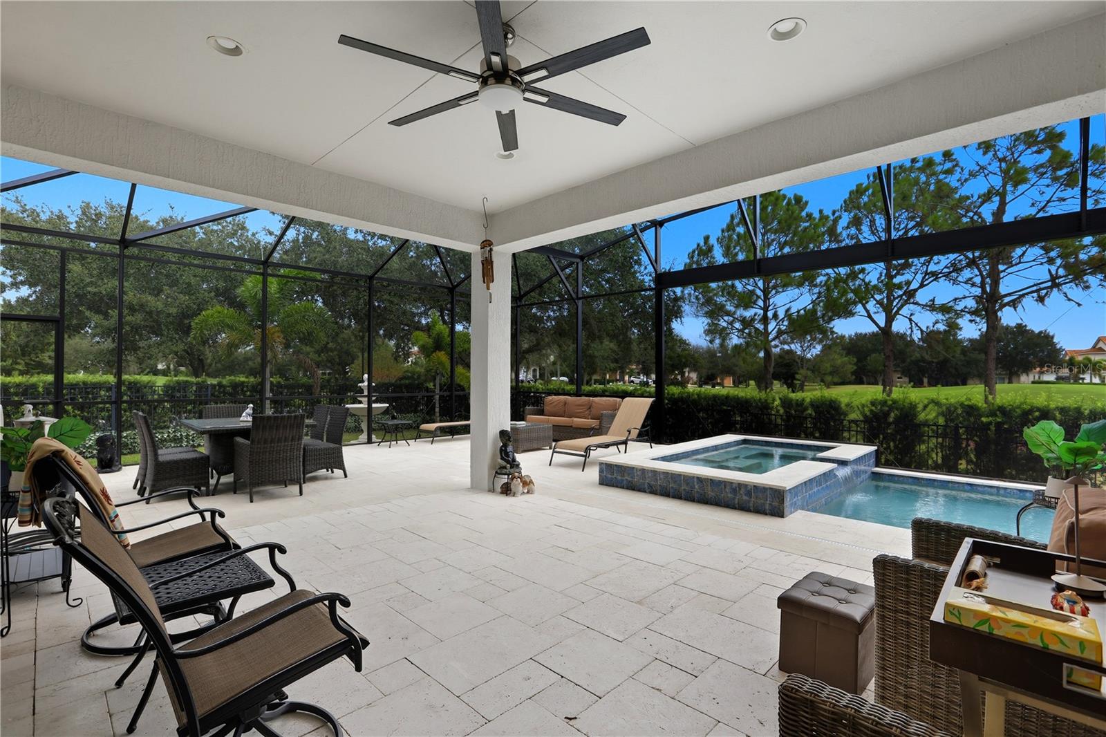 Image 26 of 51 For 13001 Woodford Street