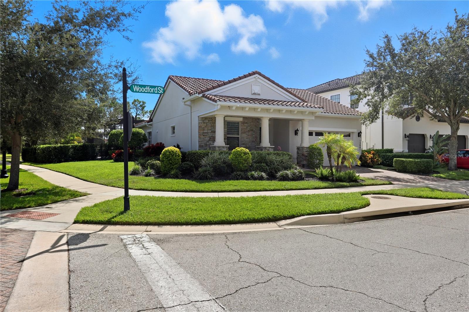 Image 32 of 51 For 13001 Woodford Street