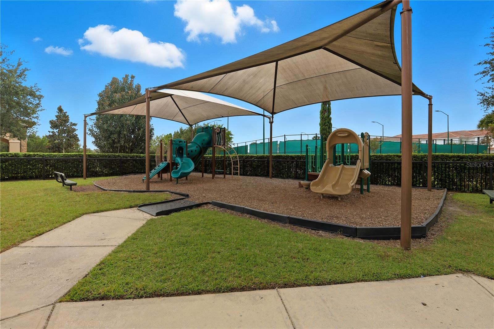 Image 42 of 51 For 13001 Woodford Street