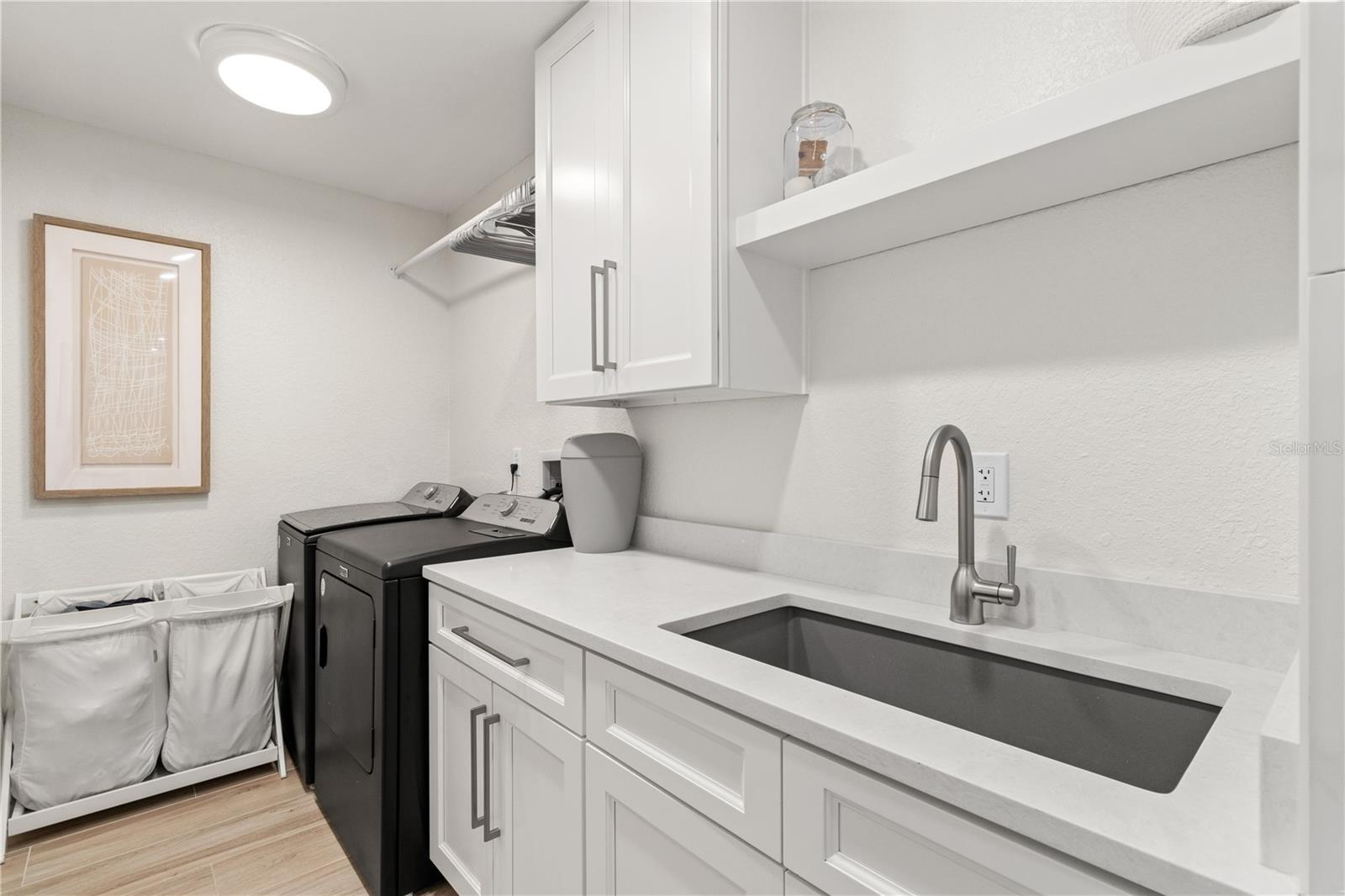 Image 17 of 70 For 37218 Bailey Hill Road