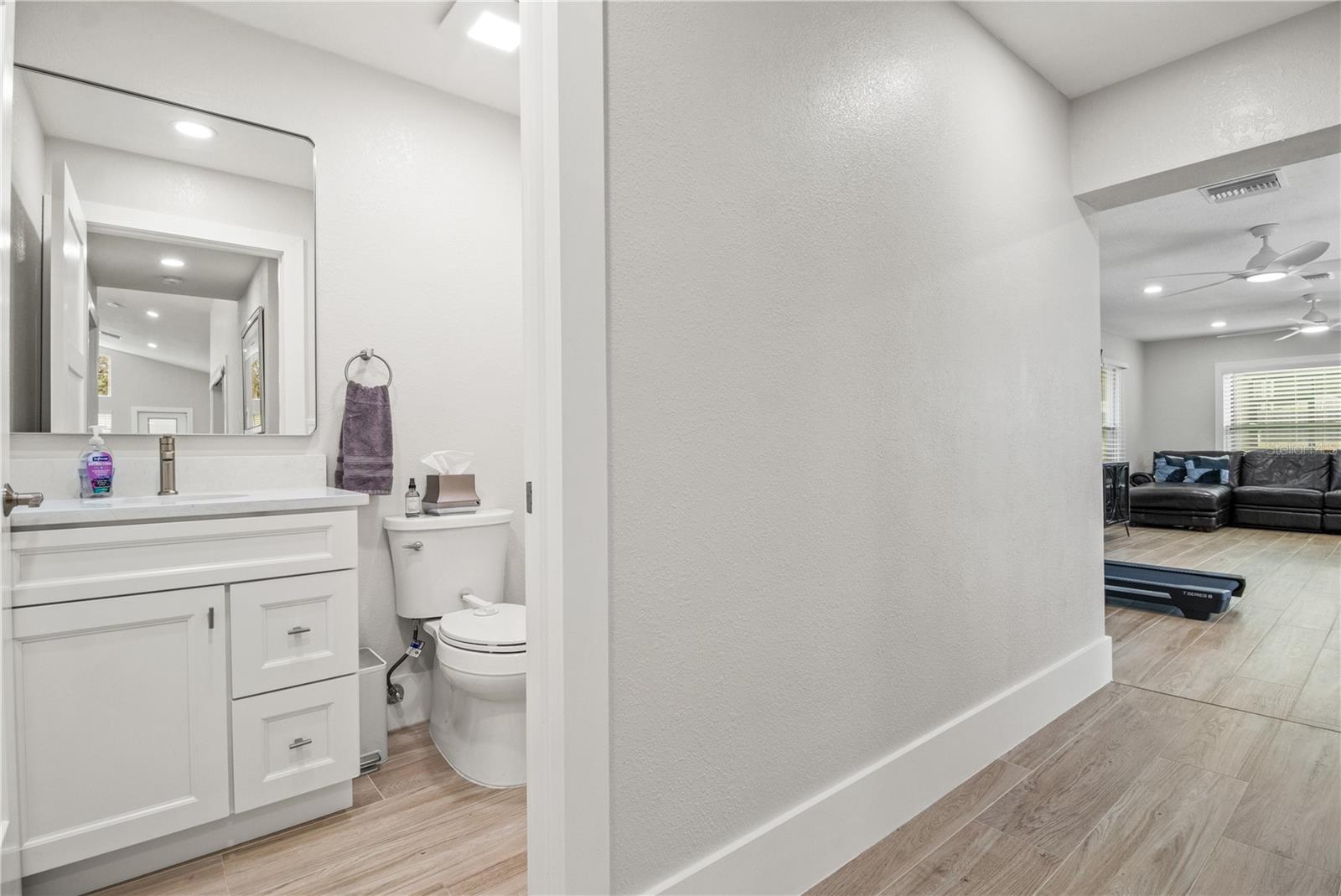 Image 22 of 70 For 37218 Bailey Hill Road