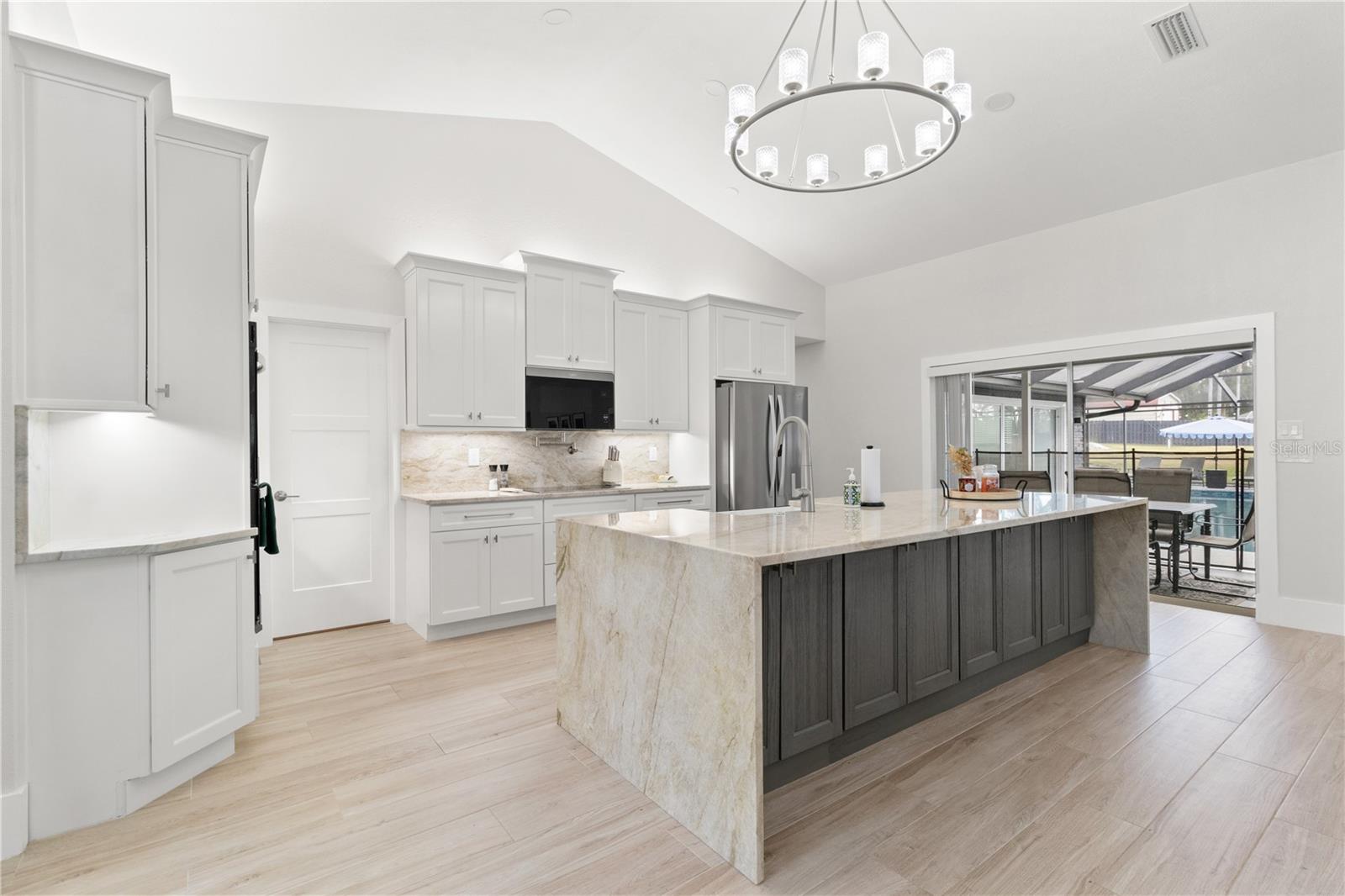 Image 4 of 70 For 37218 Bailey Hill Road