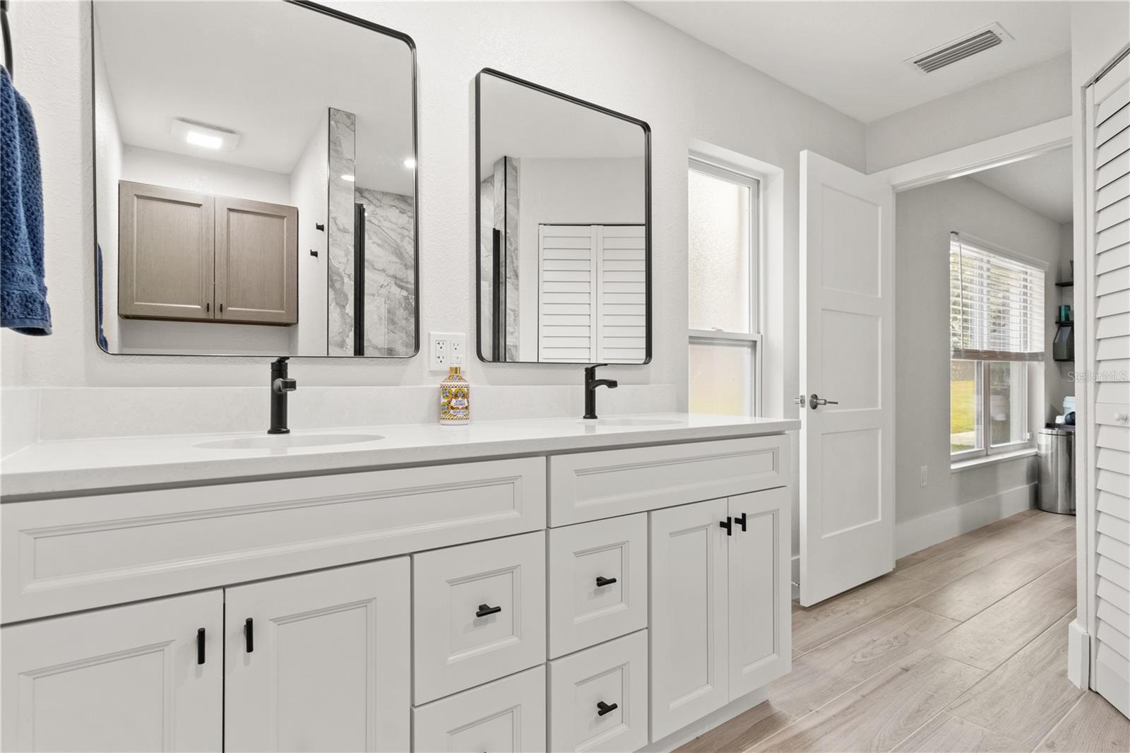 Image 46 of 70 For 37218 Bailey Hill Road