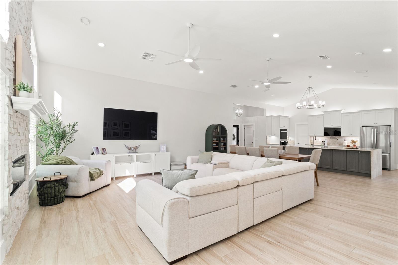 Image 6 of 70 For 37218 Bailey Hill Road