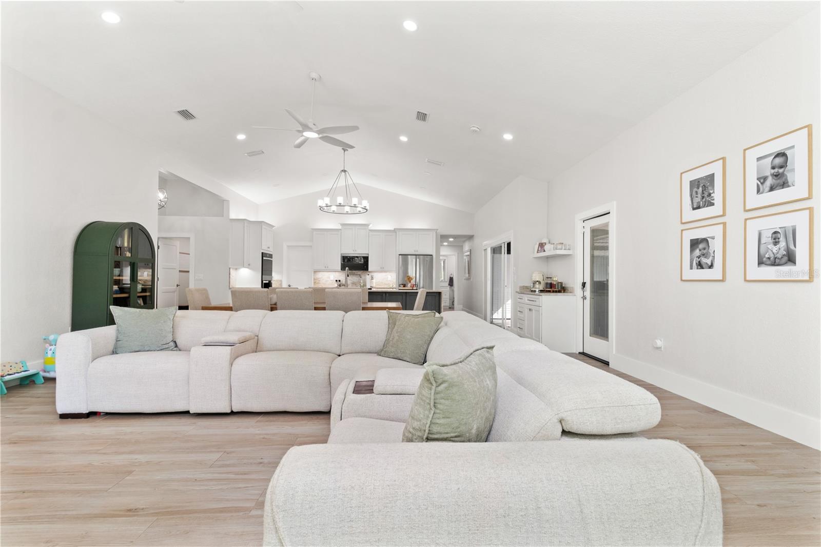 Image 7 of 70 For 37218 Bailey Hill Road