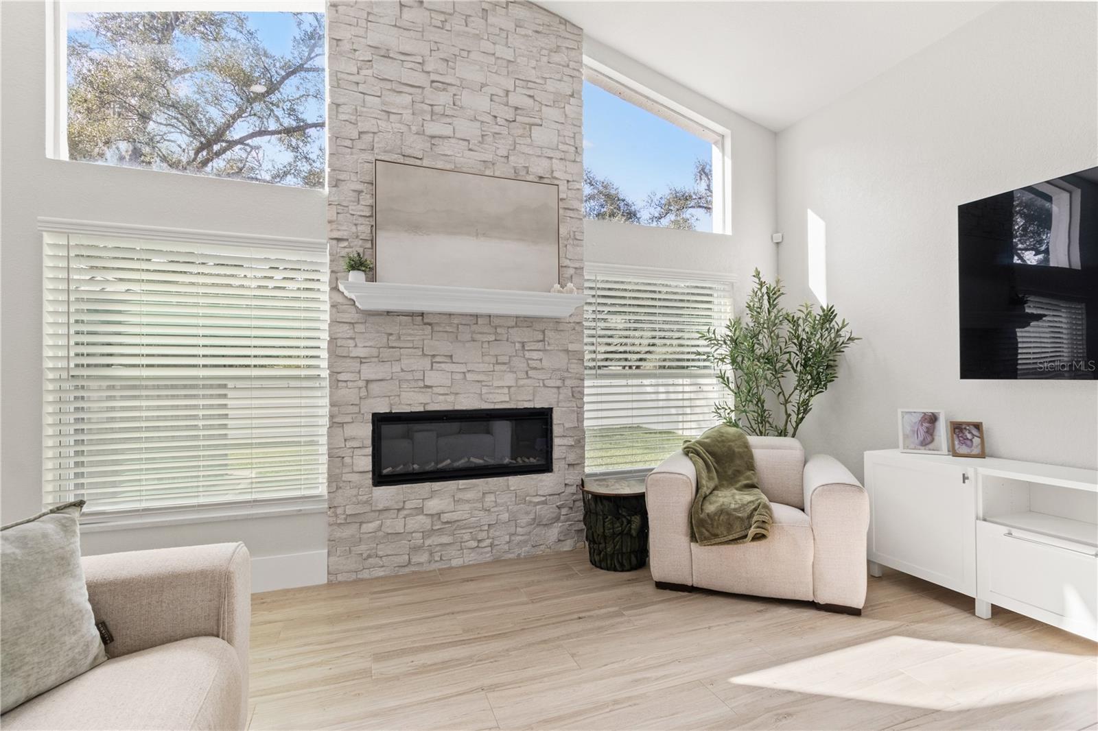 Image 8 of 70 For 37218 Bailey Hill Road