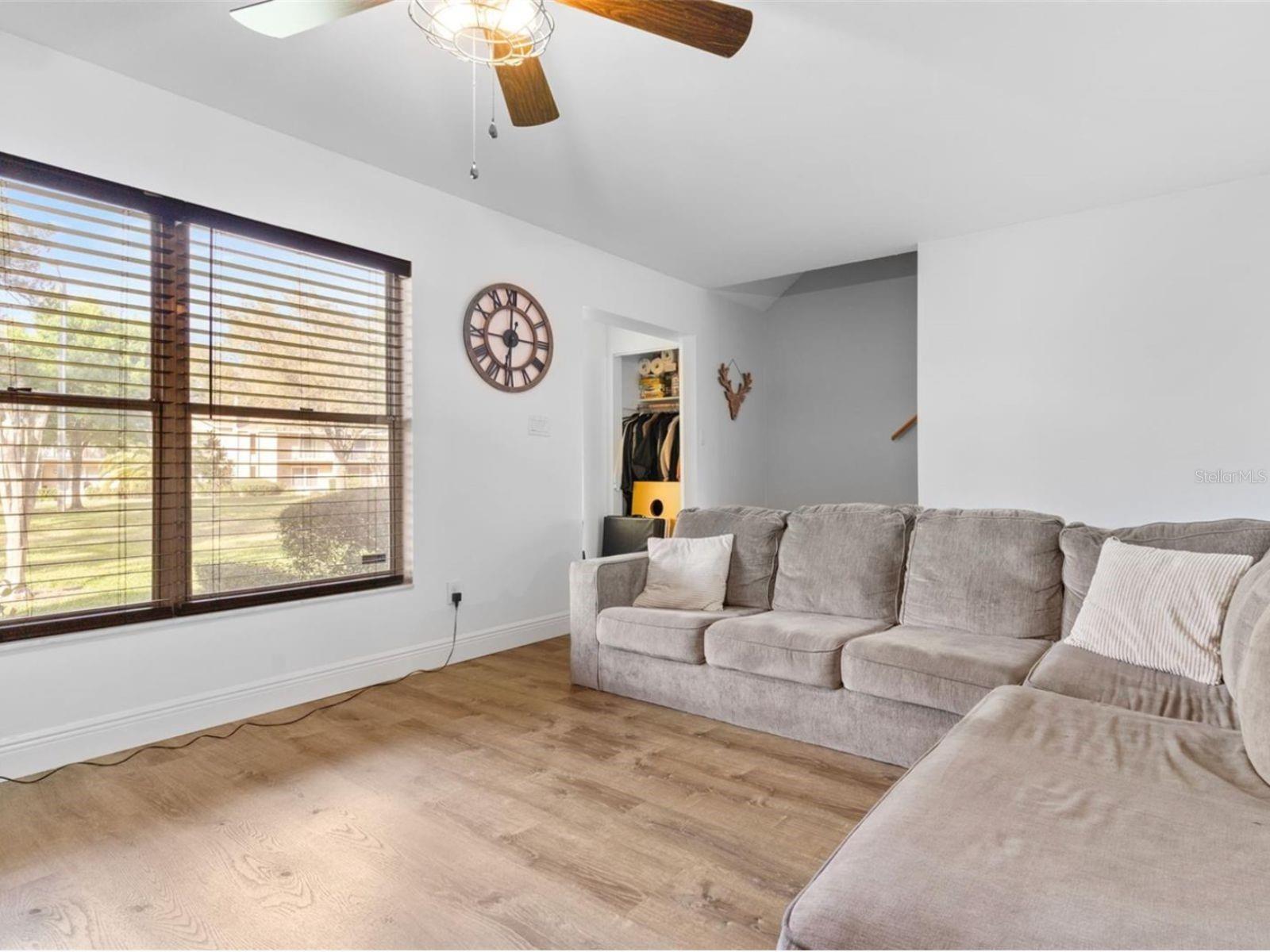 Image 2 of 23 For 920 Park Lake Circle 36