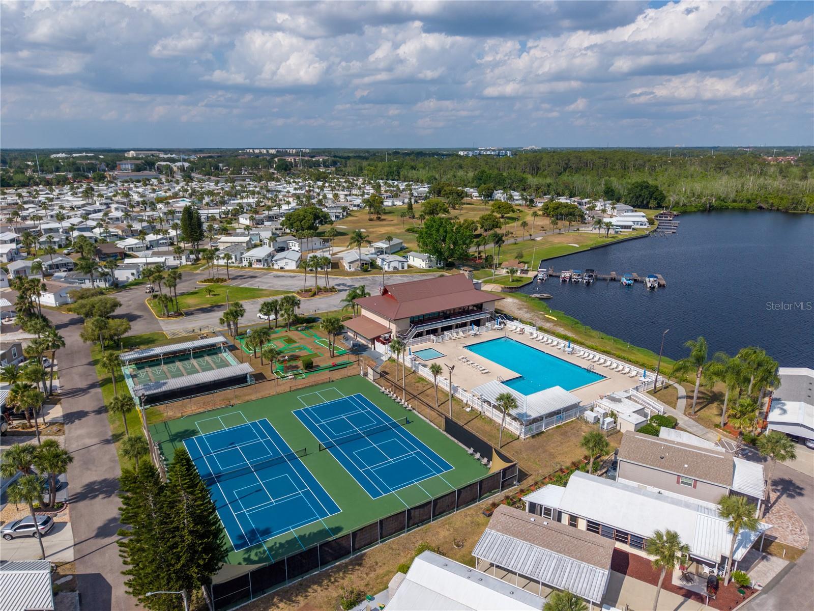 Image 23 of 28 For 9000 Us Highway 192  731