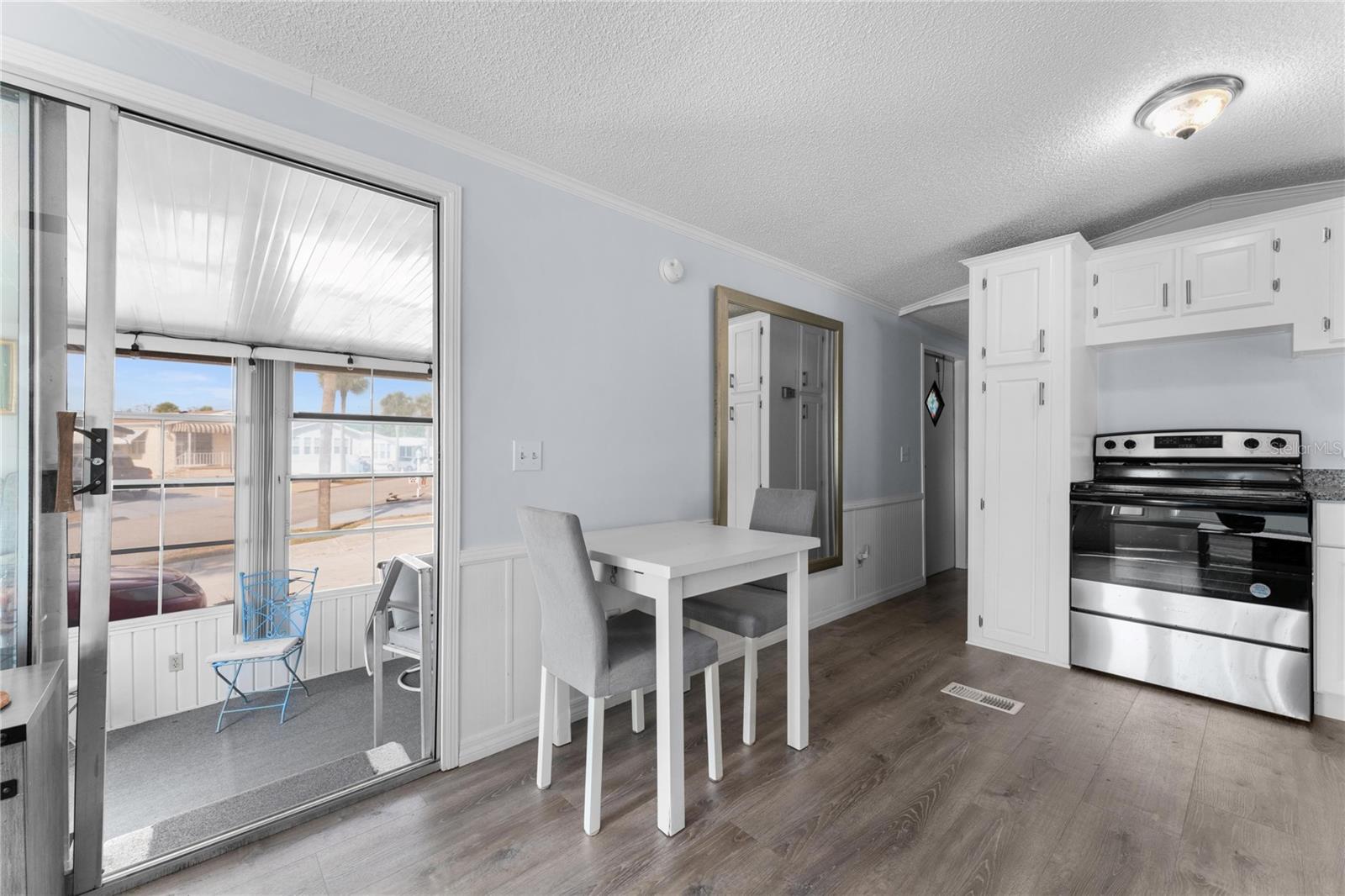 Image 8 of 28 For 9000 Us Highway 192  731