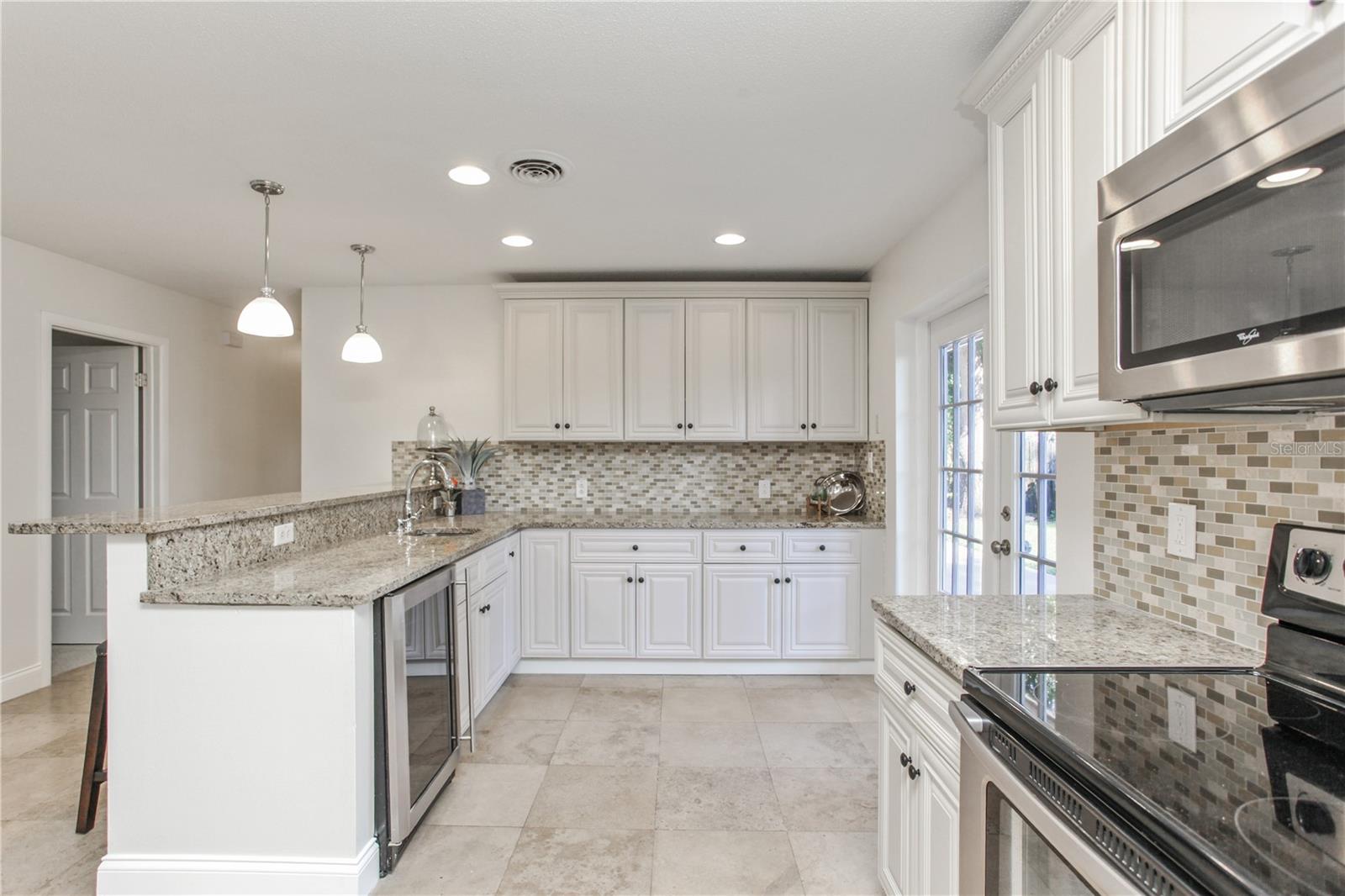 Image 12 of 43 For 422 Ranger Boulevard