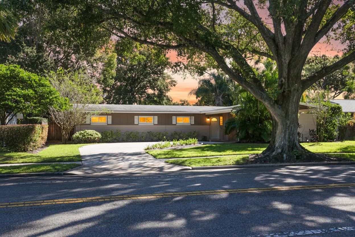 Image 35 of 43 For 422 Ranger Boulevard