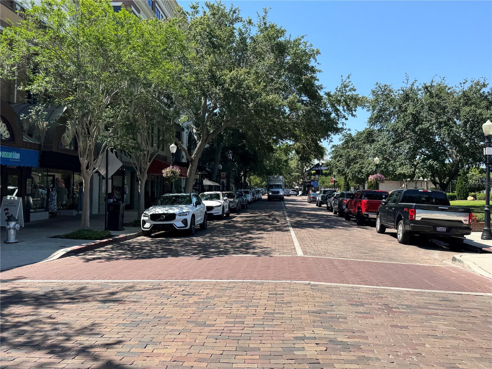 Image 38 of 43 For 422 Ranger Boulevard