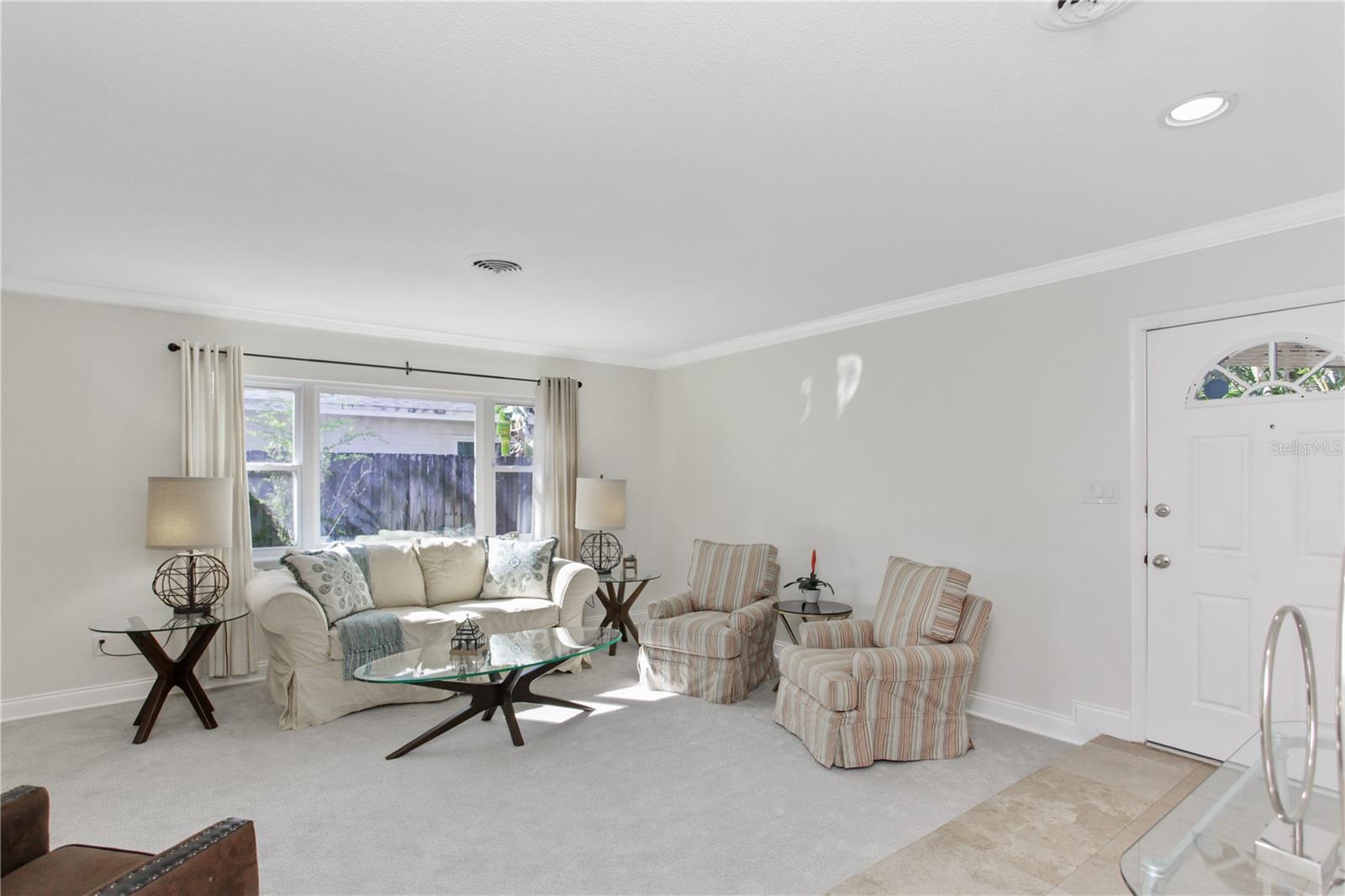 Image 8 of 43 For 422 Ranger Boulevard