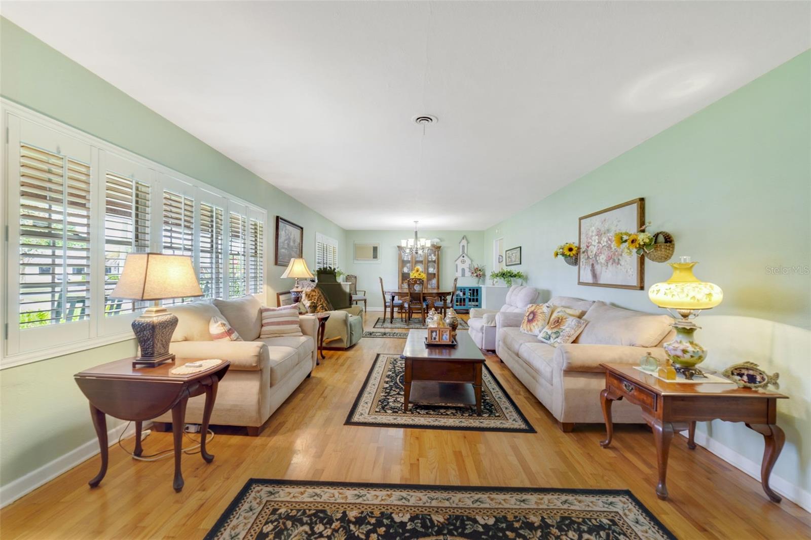 Image 25 of 30 For 9551 Bear Lake Circle