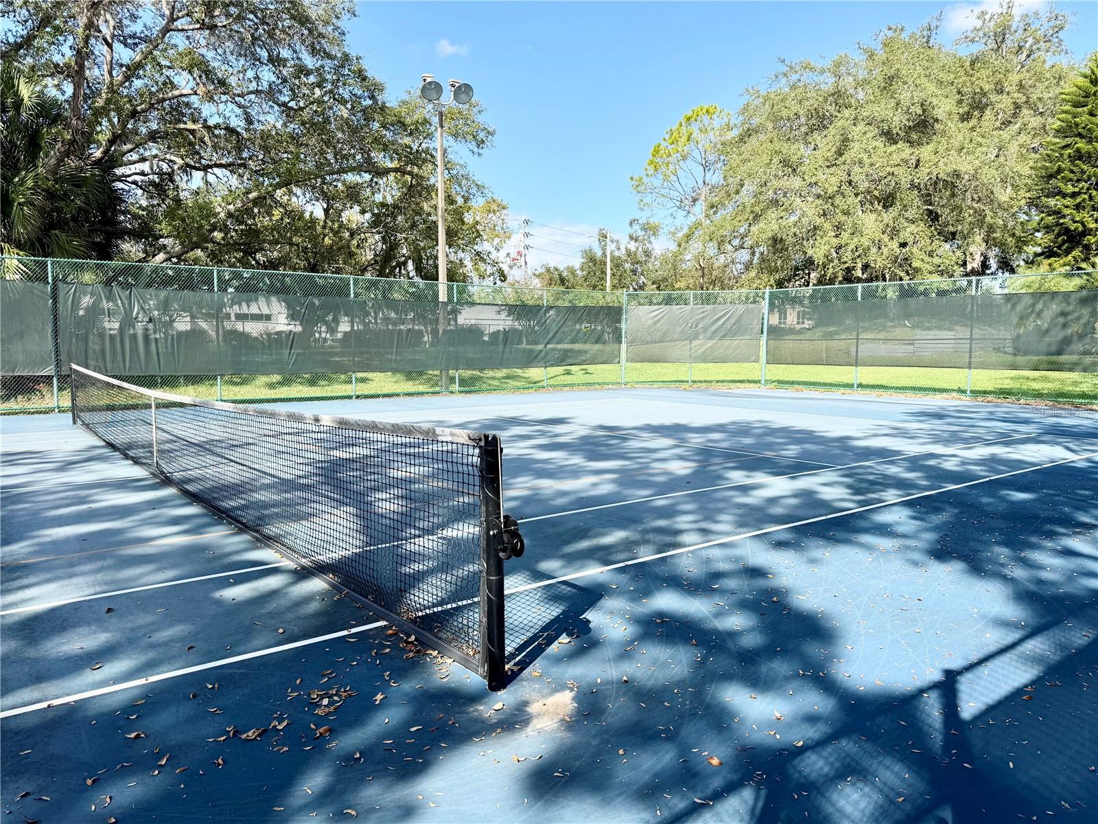 Image 22 of 23 For 2516 Grassy Point Drive 104