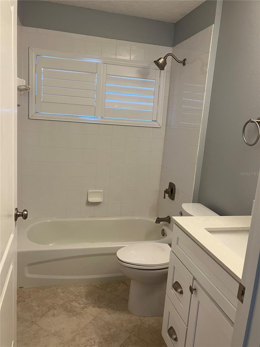 Image 12 of 18 For 212 Patrice Hope Street