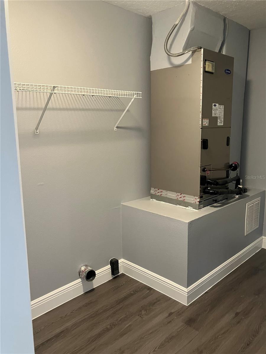 Image 14 of 18 For 212 Patrice Hope Street