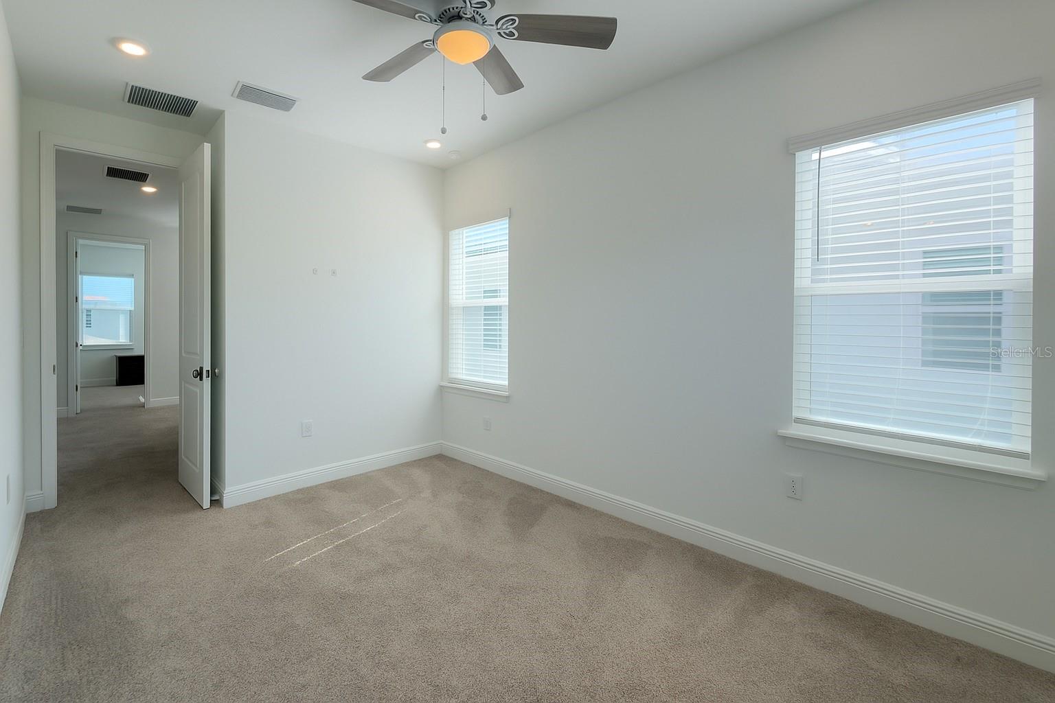 Image 23 of 33 For 13249 Peaceful Melody Drive