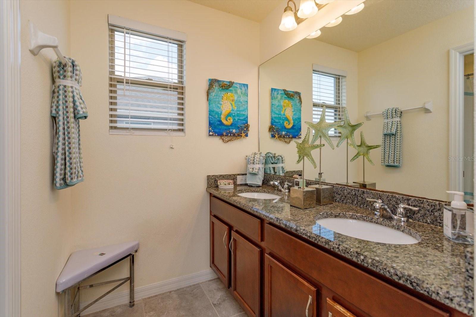 Image 18 of 35 For 2376 Timberhill Court