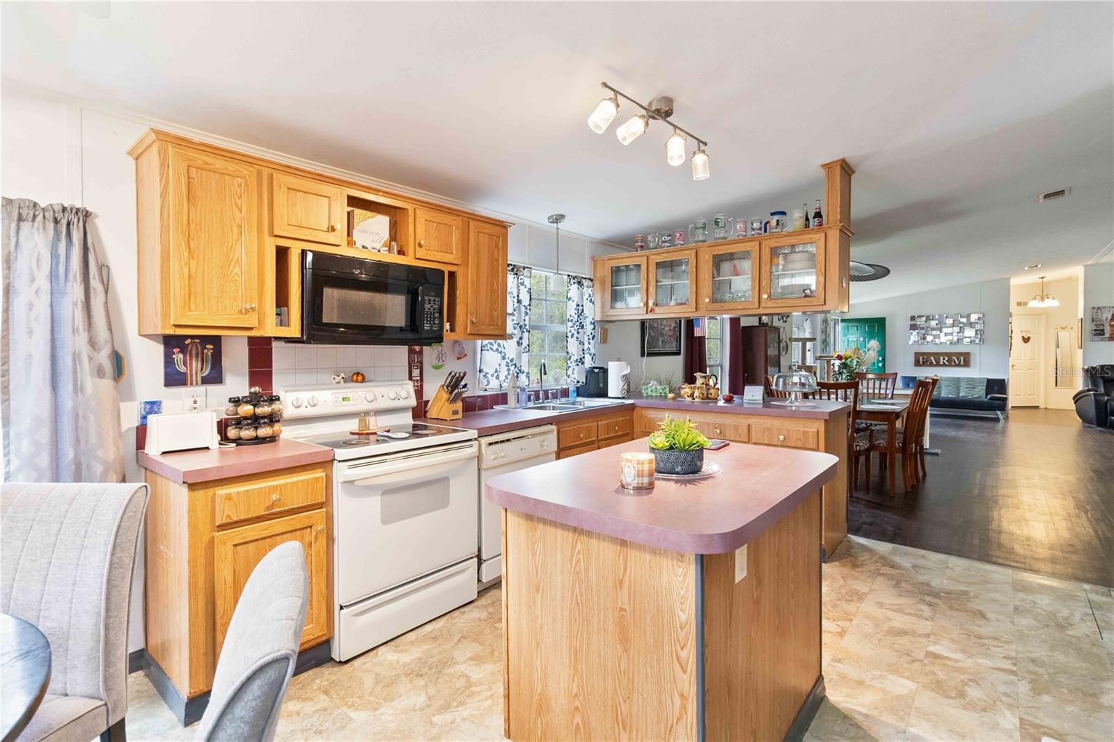 Image 9 of 50 For 6701 Nova Road