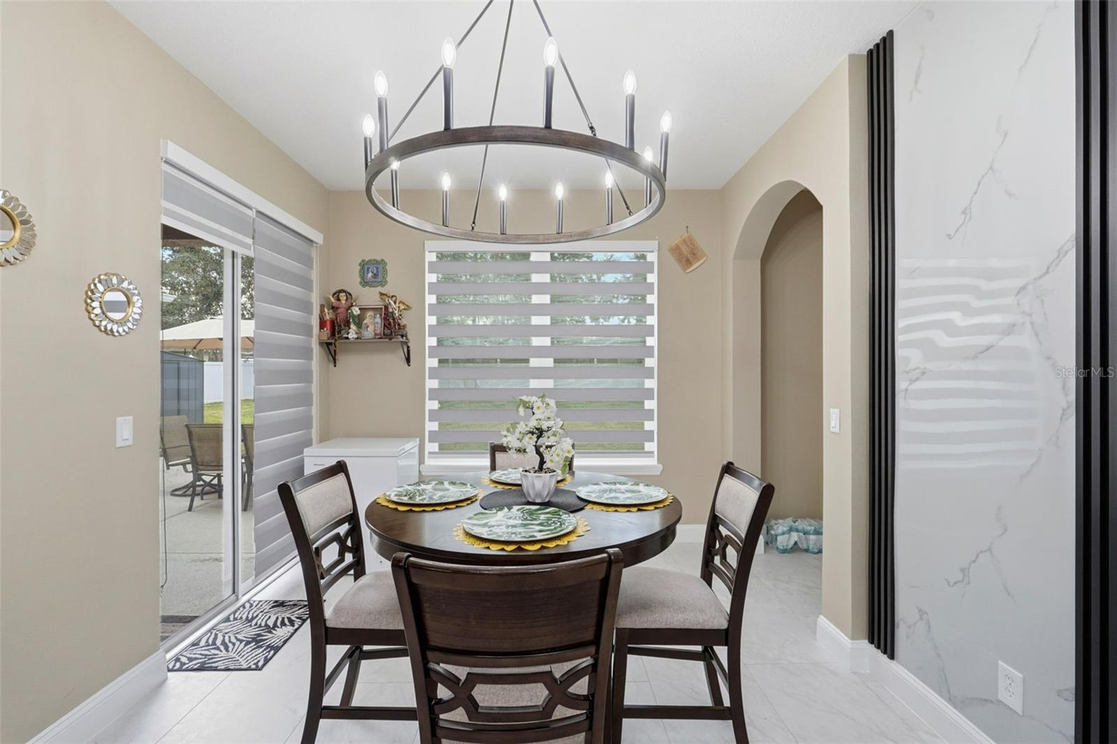 Image 16 of 46 For 2144 Continental Street