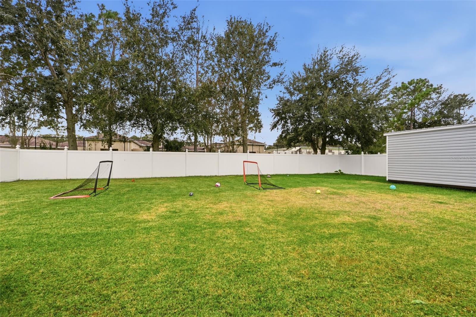 Image 37 of 46 For 2144 Continental Street