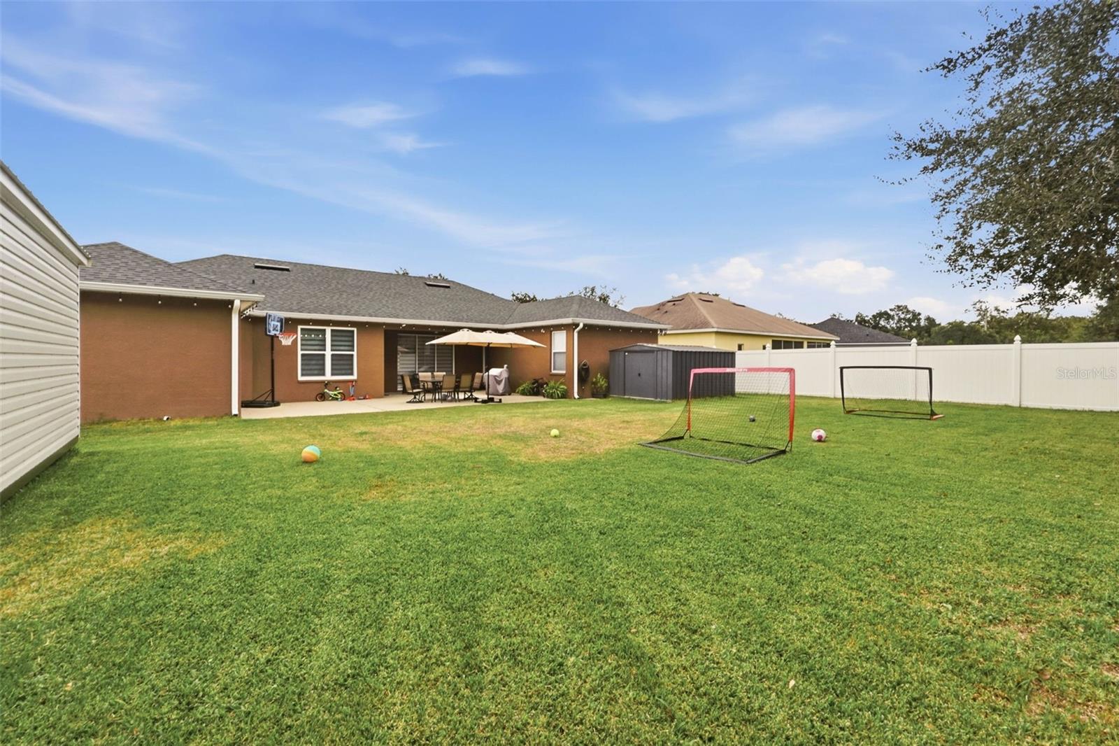 Image 41 of 46 For 2144 Continental Street