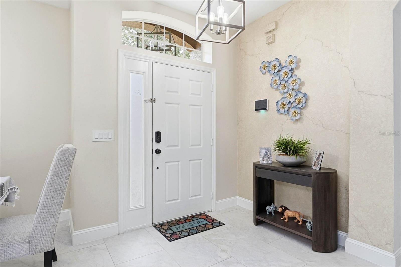 Image 6 of 46 For 2144 Continental Street