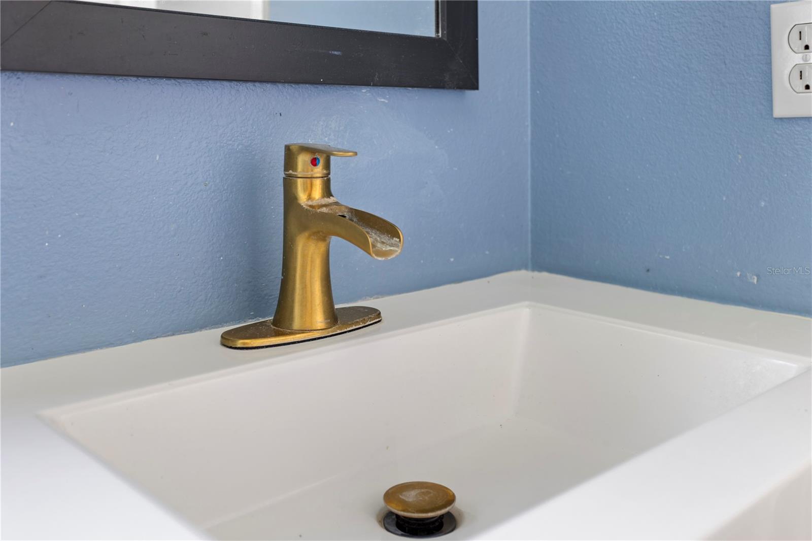 Image 14 of 50 For 4942 Eden View Court