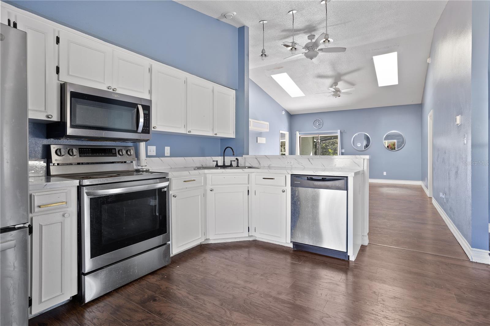 Image 18 of 50 For 4942 Eden View Court