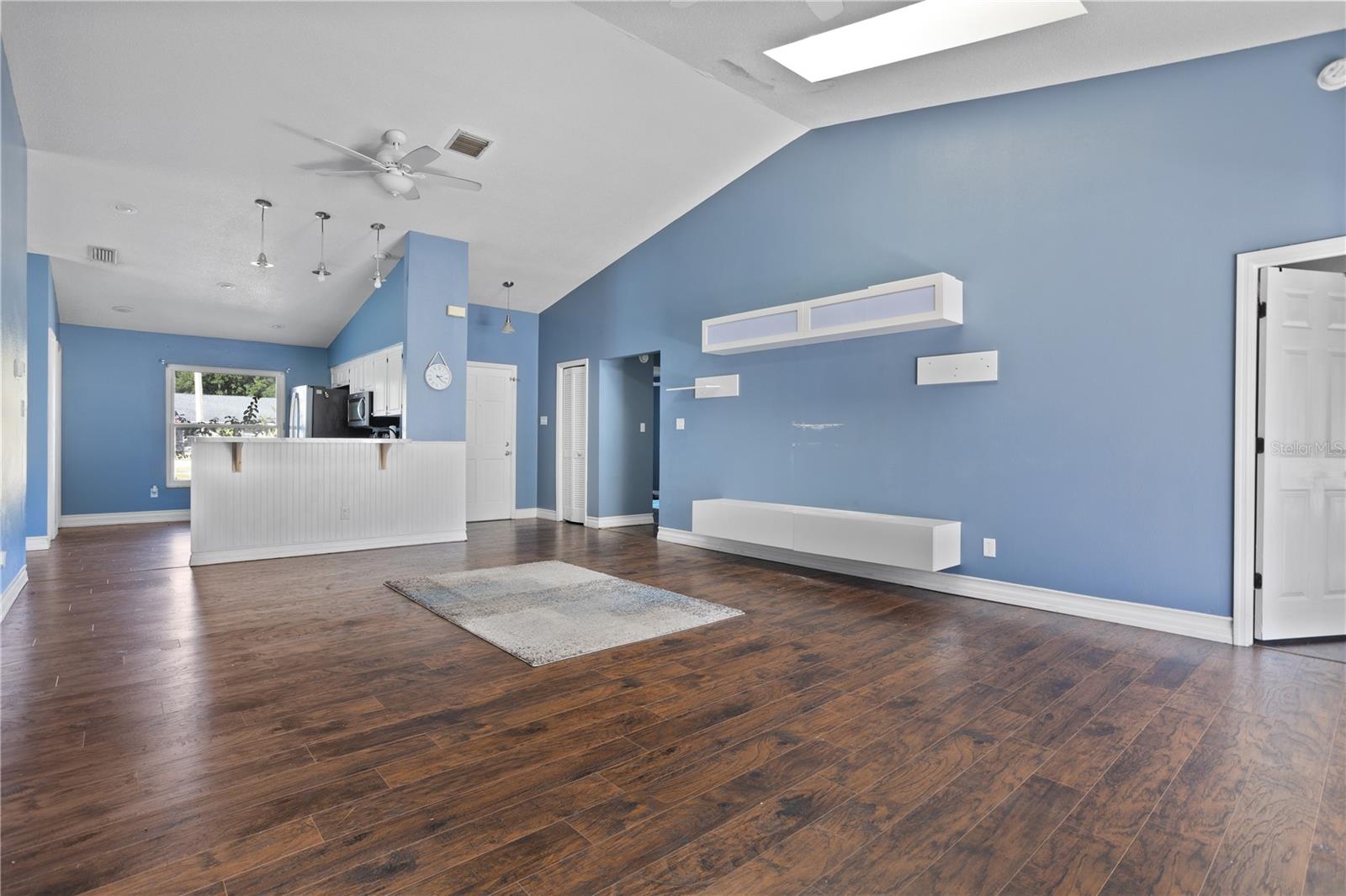 Image 21 of 50 For 4942 Eden View Court