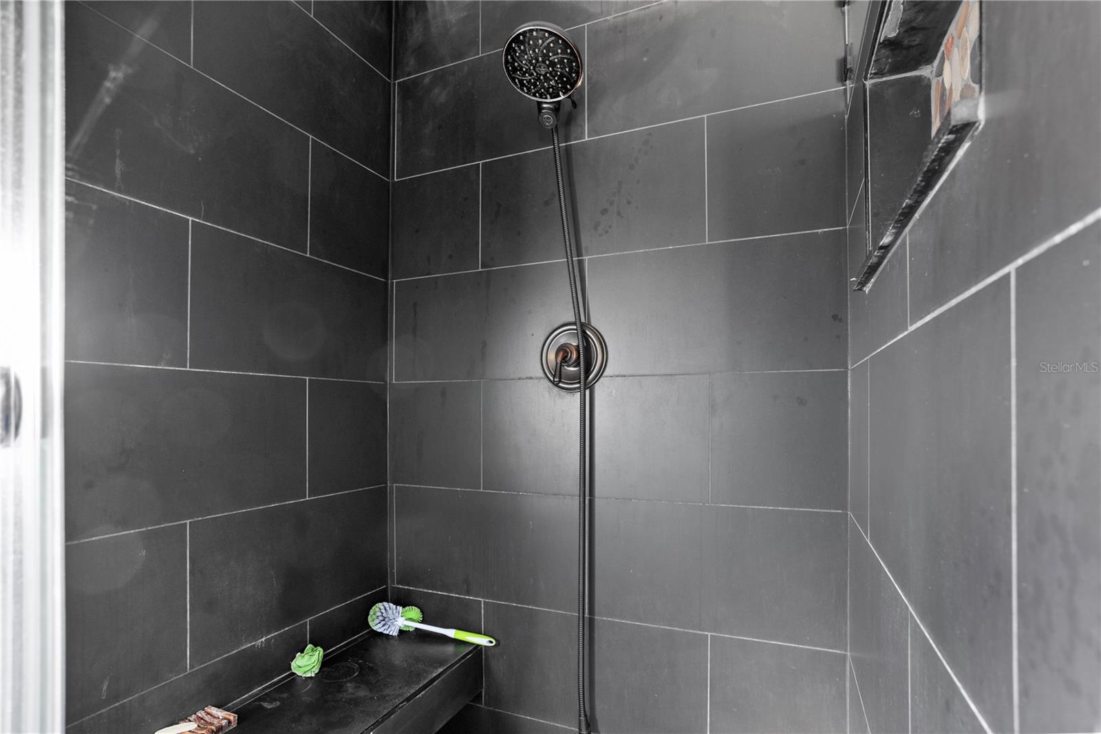 Image 26 of 50 For 4942 Eden View Court