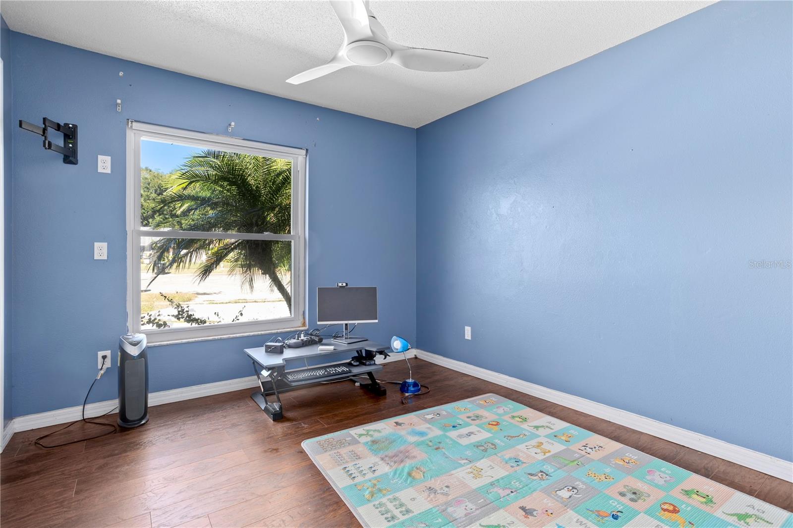 Image 27 of 50 For 4942 Eden View Court