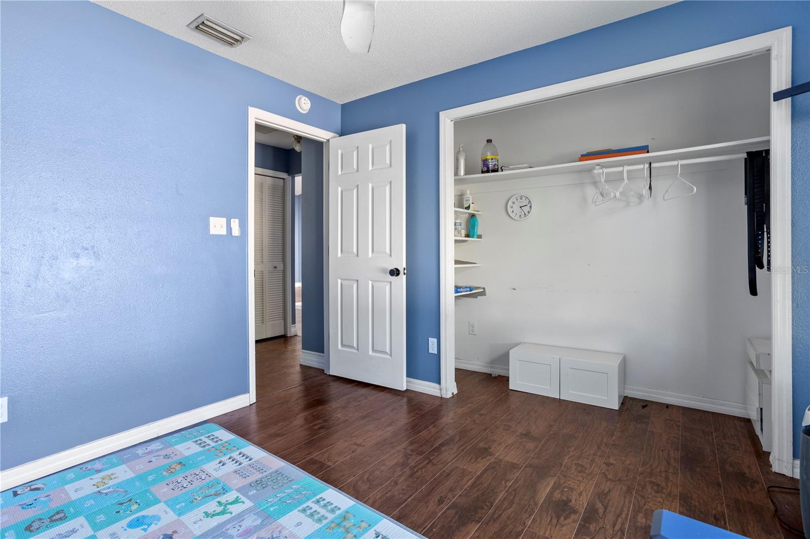 Image 28 of 50 For 4942 Eden View Court