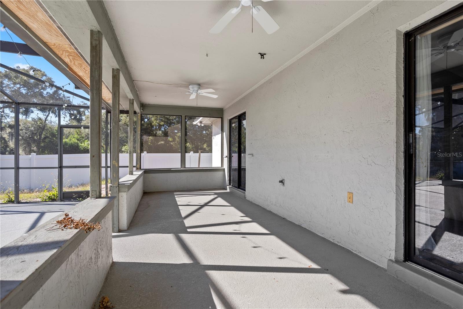 Image 33 of 50 For 4942 Eden View Court