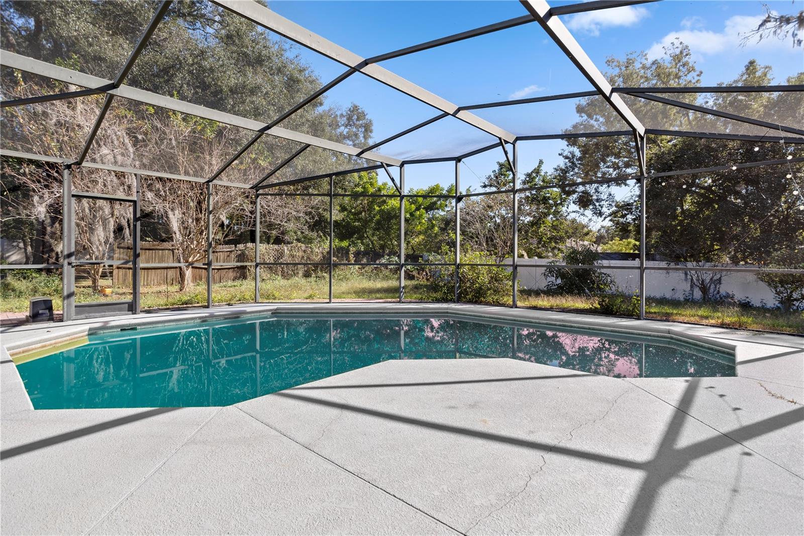 Image 35 of 50 For 4942 Eden View Court