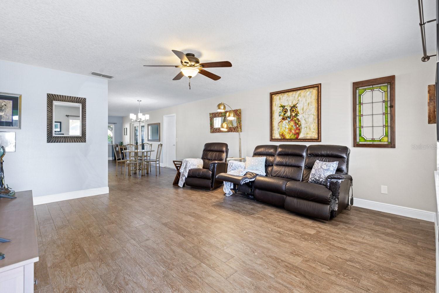 Image 13 of 41 For 8419 Cambay Avenue