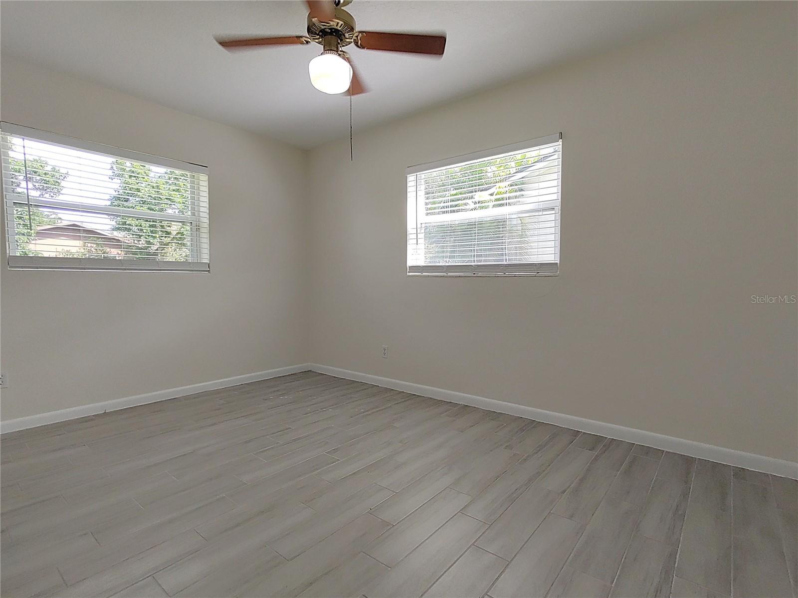 Image 13 of 30 For 516 Ellsworth Street