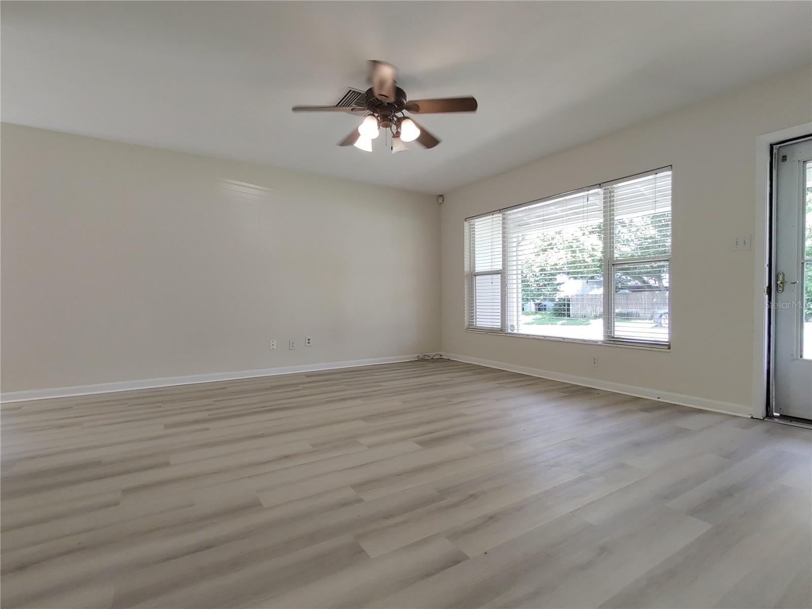 Image 2 of 30 For 516 Ellsworth Street