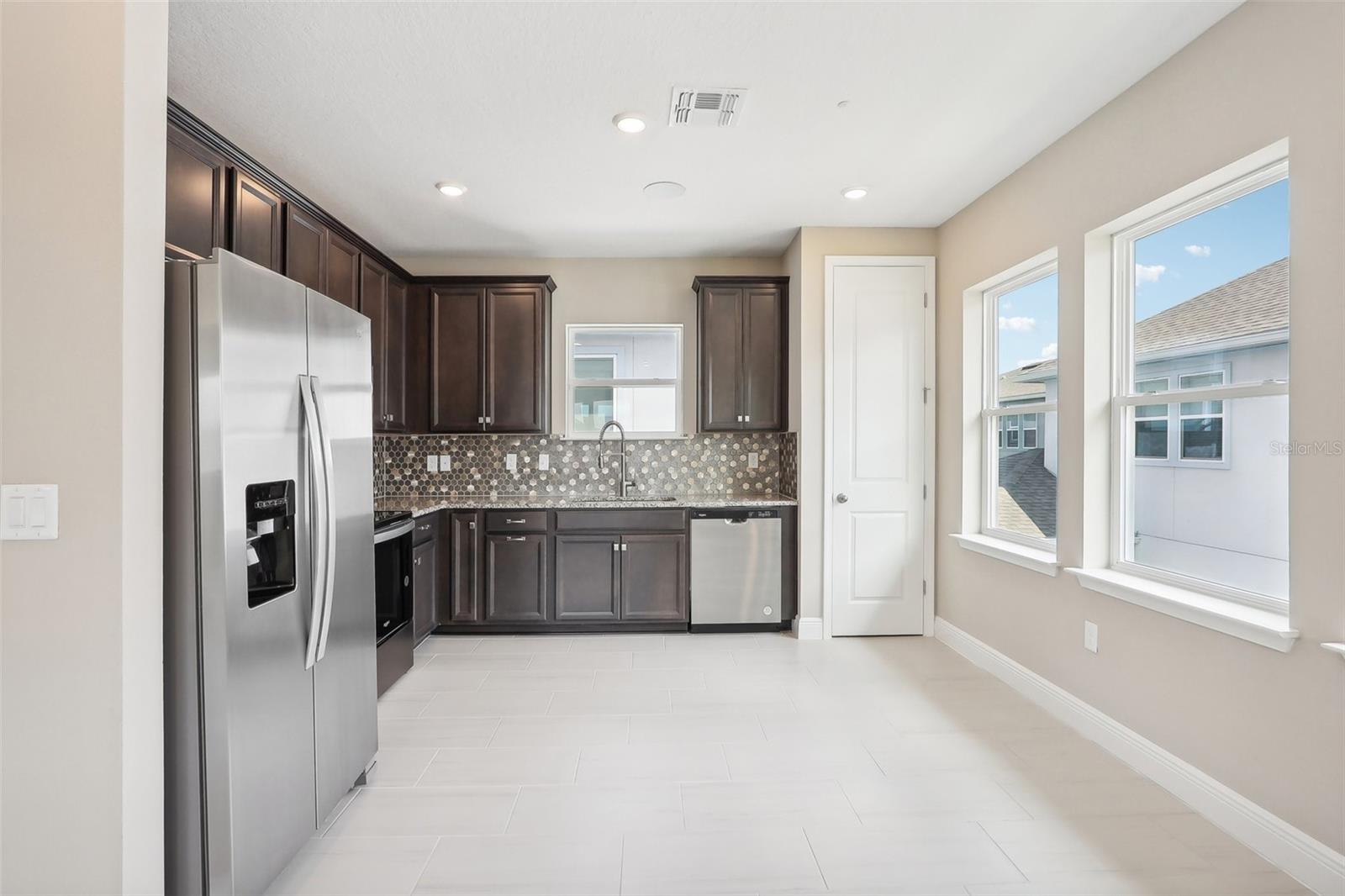 Image 17 of 50 For 13282 Mcmillan Drive