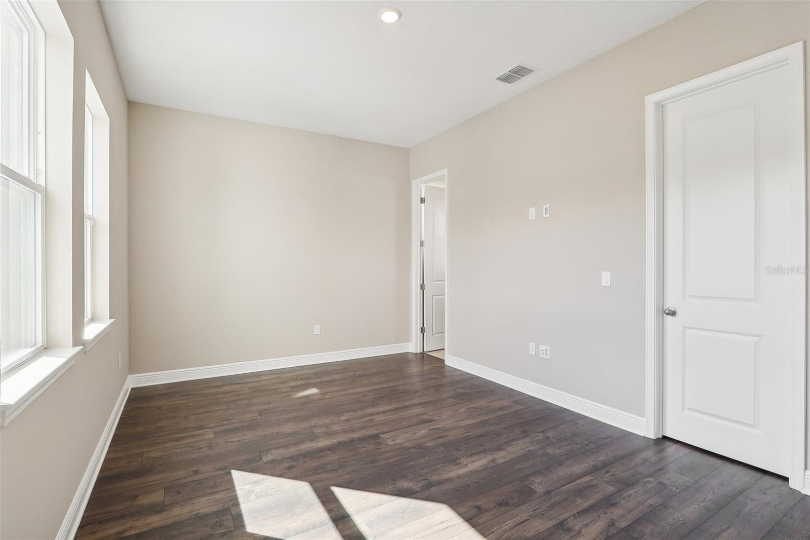 Image 20 of 50 For 13282 Mcmillan Drive