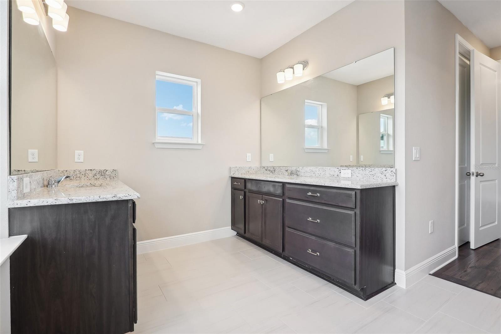 Image 31 of 50 For 13282 Mcmillan Drive