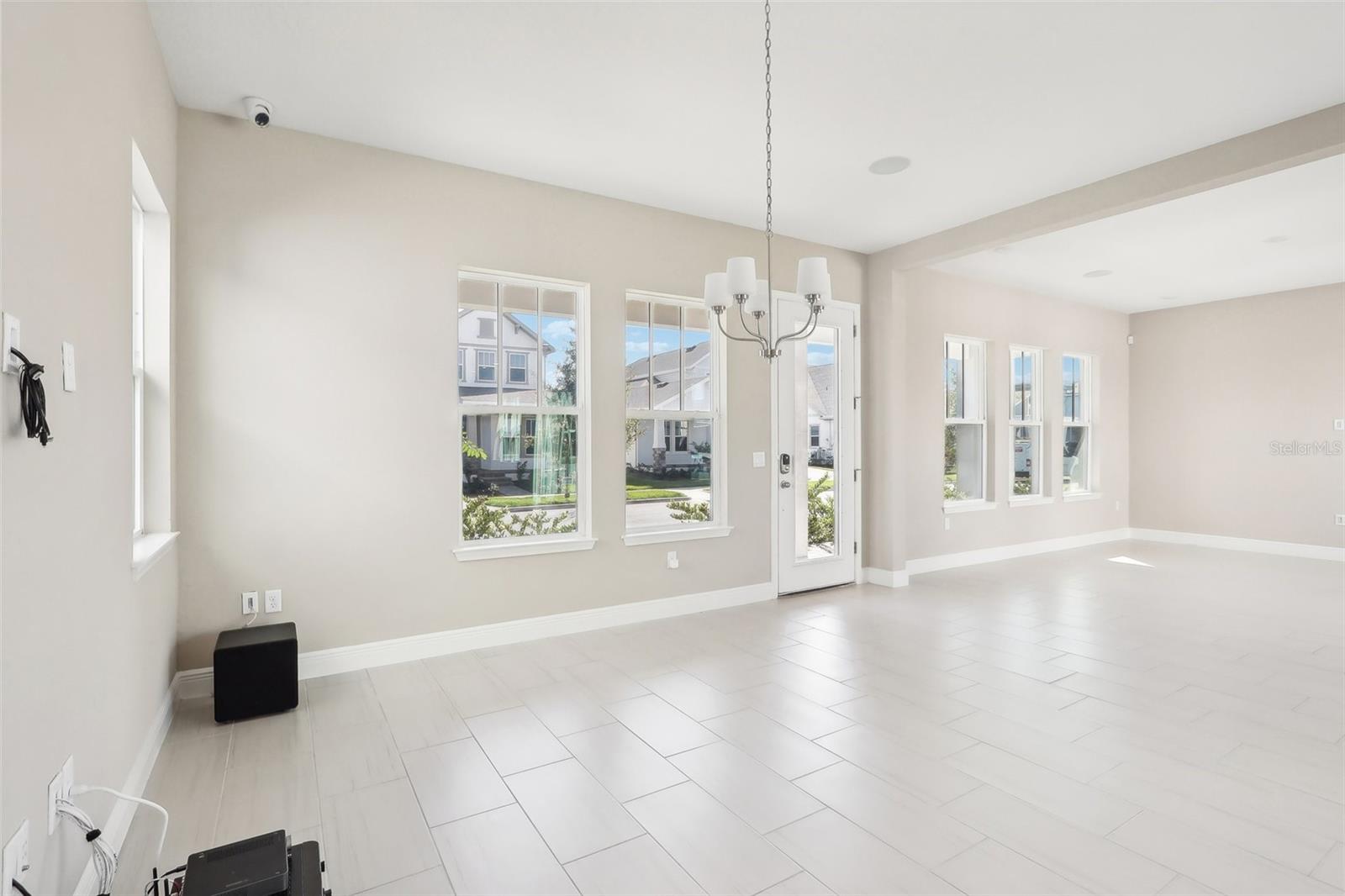 Image 6 of 50 For 13282 Mcmillan Drive