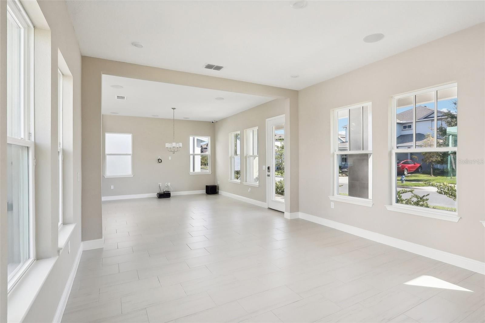 Image 9 of 50 For 13282 Mcmillan Drive