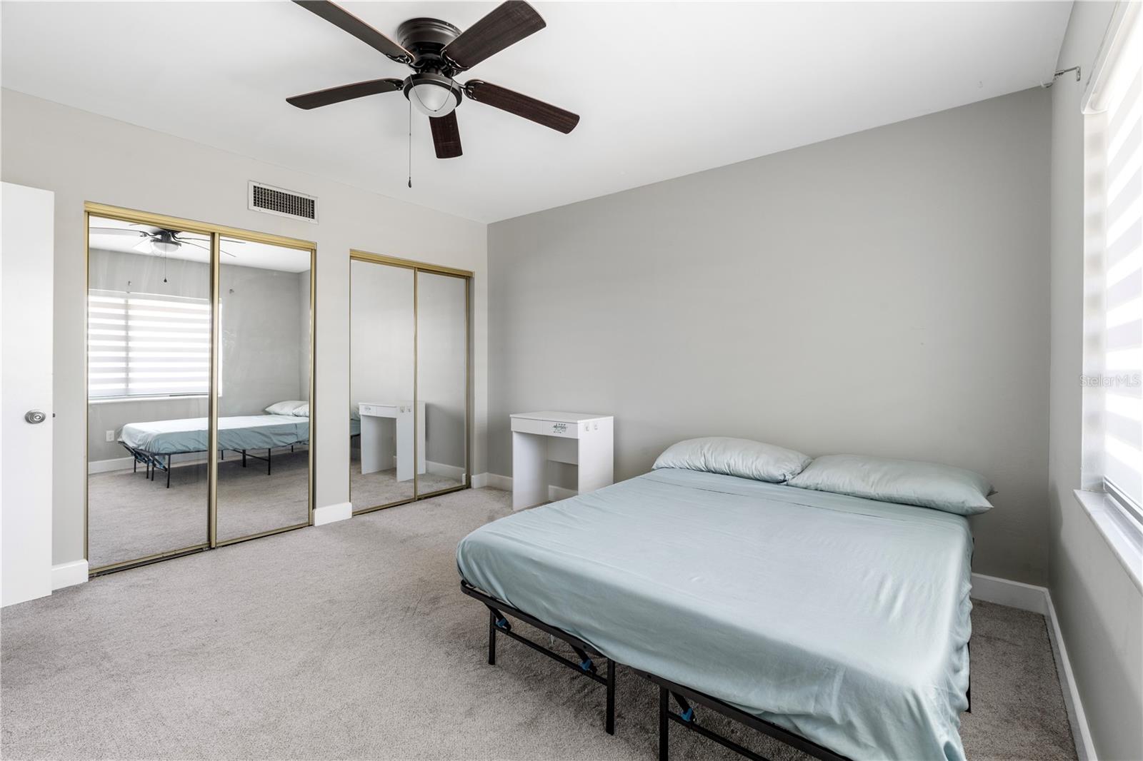 Image 18 of 25 For 1140 Orlando Avenue E-11