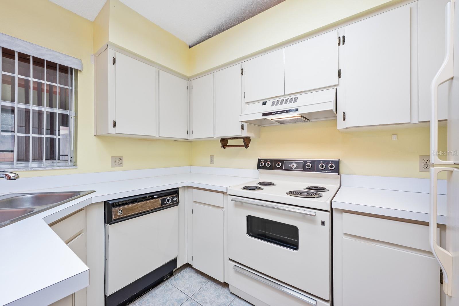 Image 9 of 24 For 9701 Carmel Park Drive